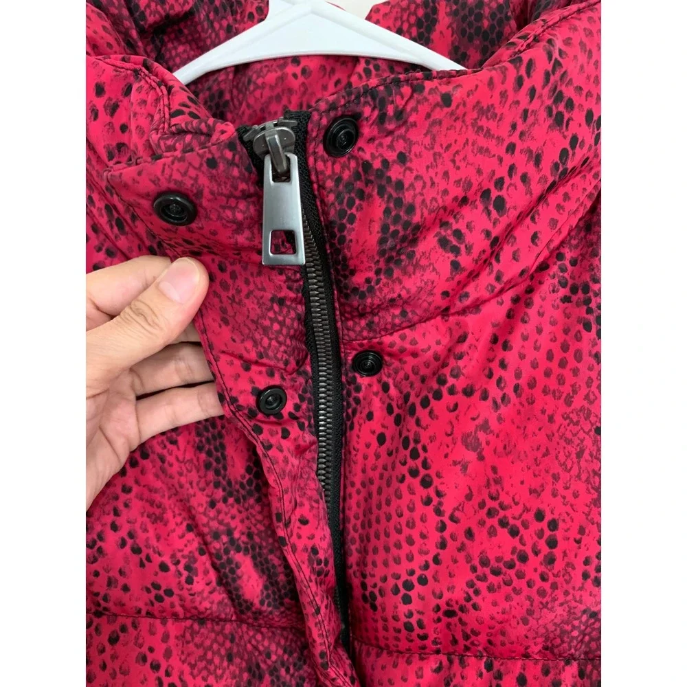 Betsey Johnson Quilted Puffer Coat Fuchsia Snakeskin Print Small Inidi Sleeze